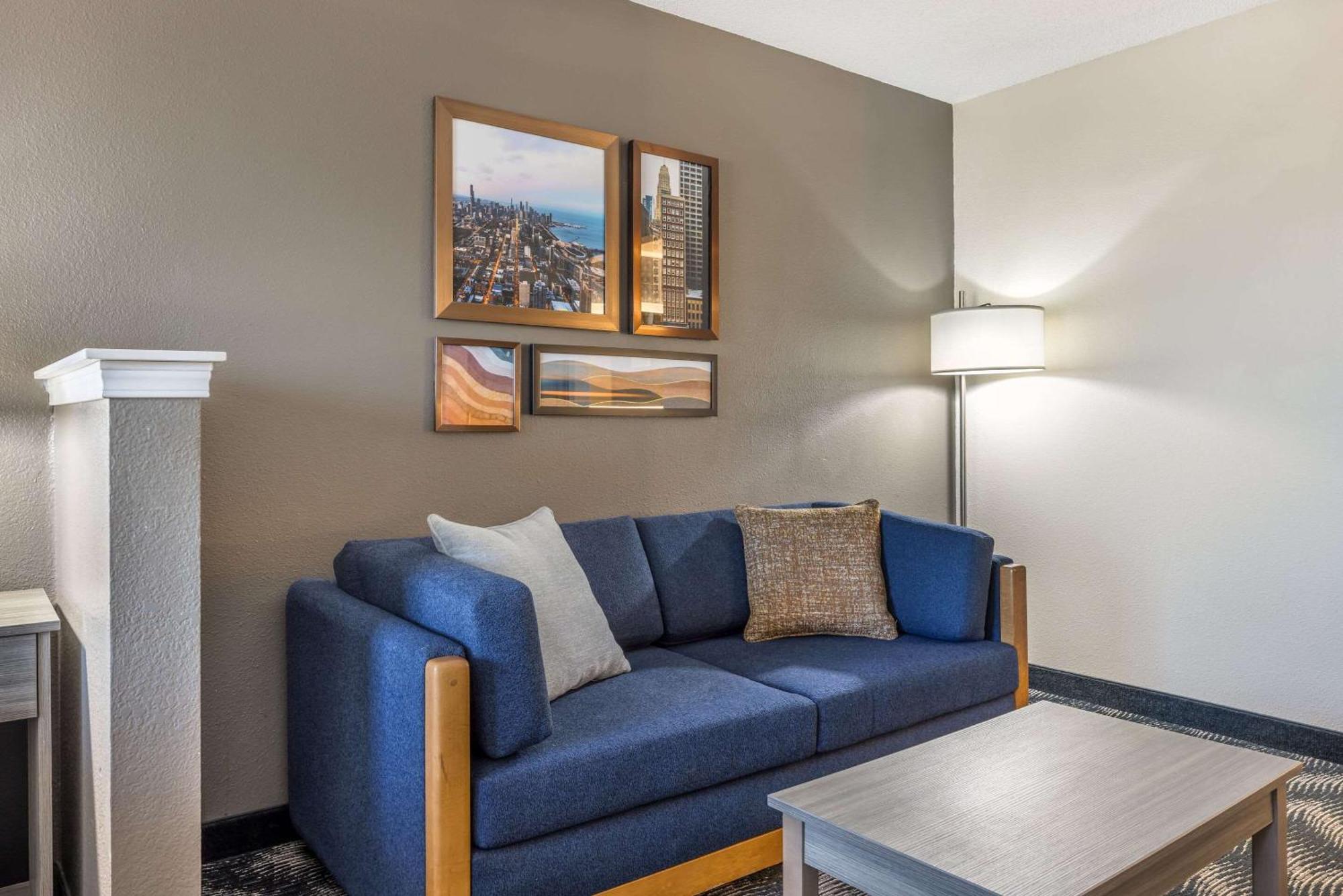Country Inn & Suites By Radisson Bolingbrook, I-55 المظهر الخارجي الصورة